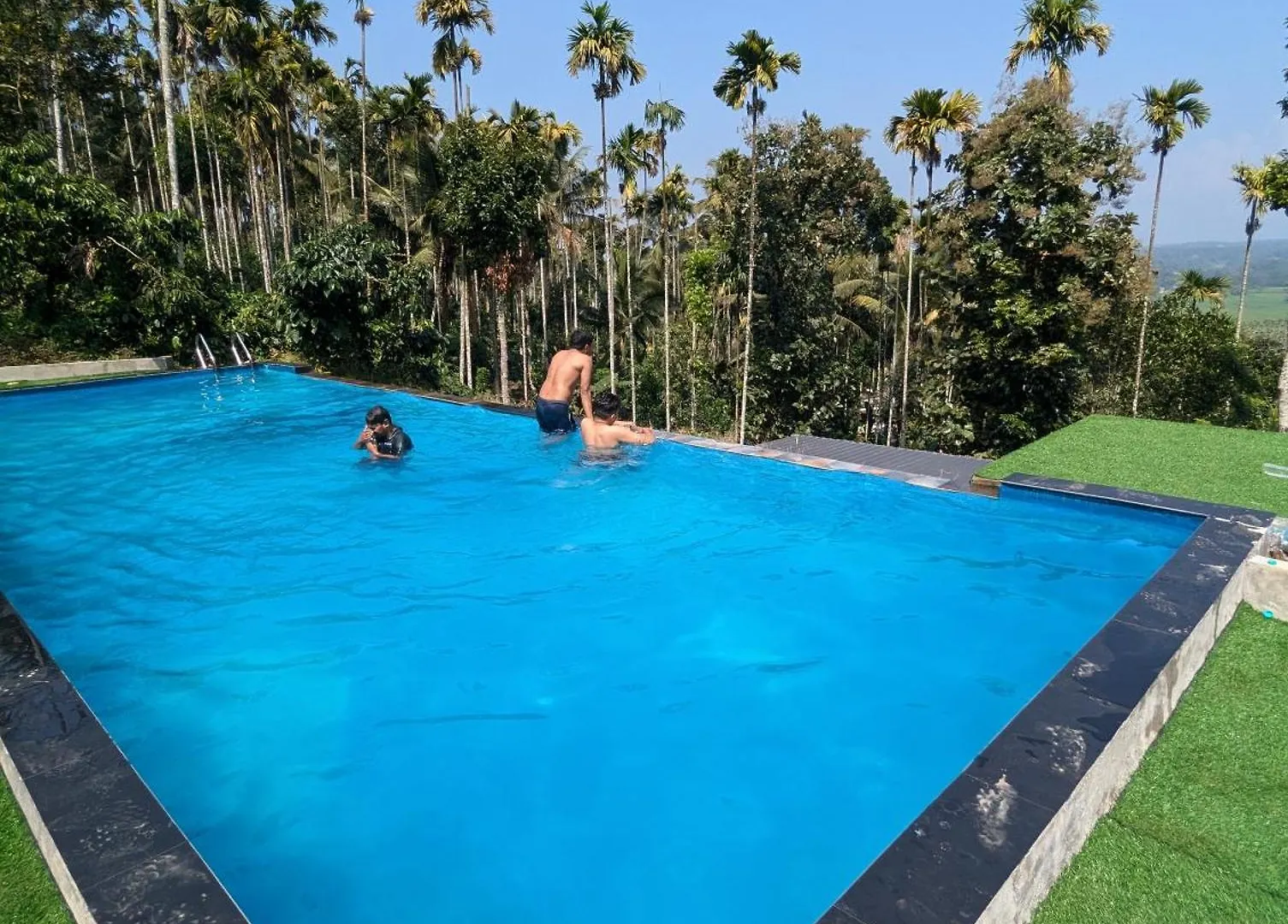 Kaffee Valley - Tent Stay Wayanad